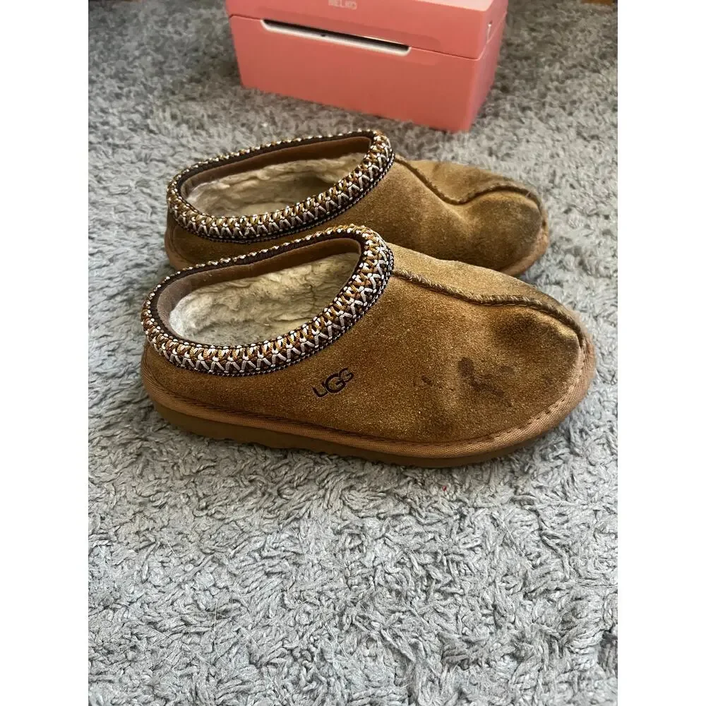 Kids Tasman Suede Uggs in Tan